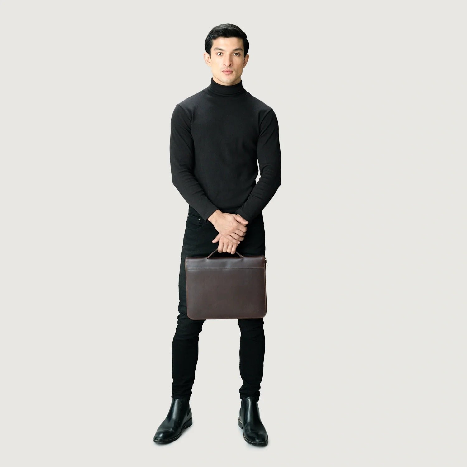 The Eclectic Vintage Brown Leather Folio Organizer - Image 2